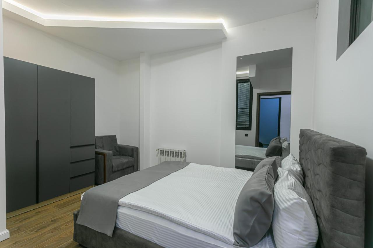 Luxe Apartment In Center يريفان المظهر الخارجي الصورة